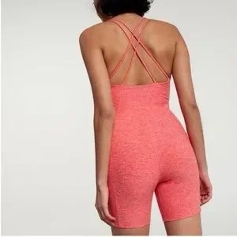 CALIA by Carrie Underwood Lustralux 5" Scoop Neck Bodysuit in Coral Heather - Picture 2 of 7